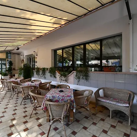 Criniera D'oro Римини