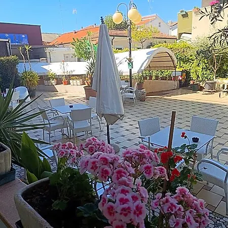 Otel Criniera D'oro Rimini
